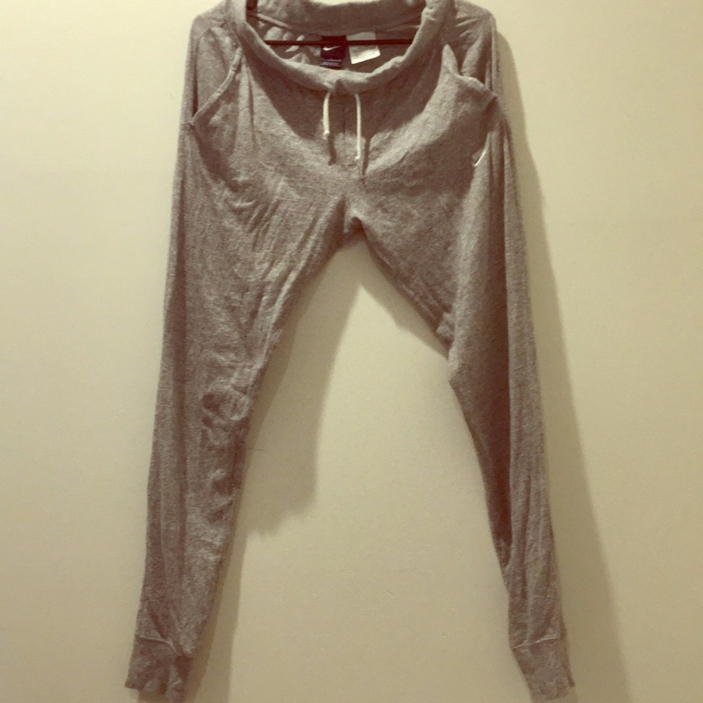 Nike joggers size M